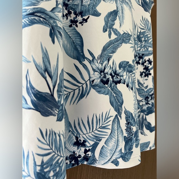 NWT Tommy Bahama Golf Quarterzip Tank (S) - Picture 6 of 11